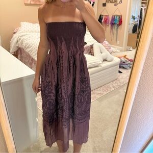 Chic Strapless Plum Dress